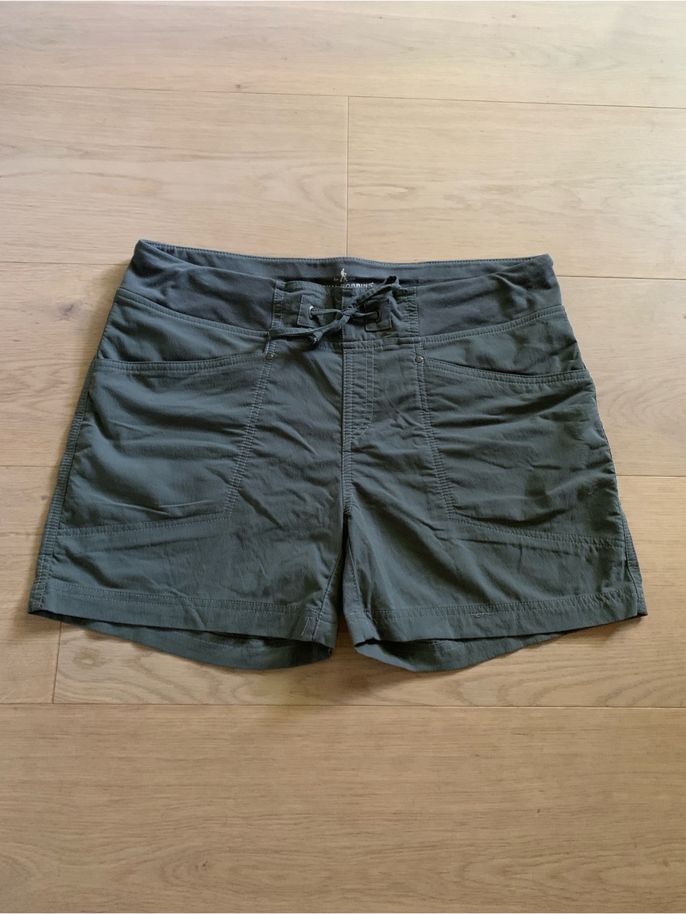 Royal Robbins Jammer Mid Rise 5” Shorts Womens M Gray Hiking Outdoor Travel